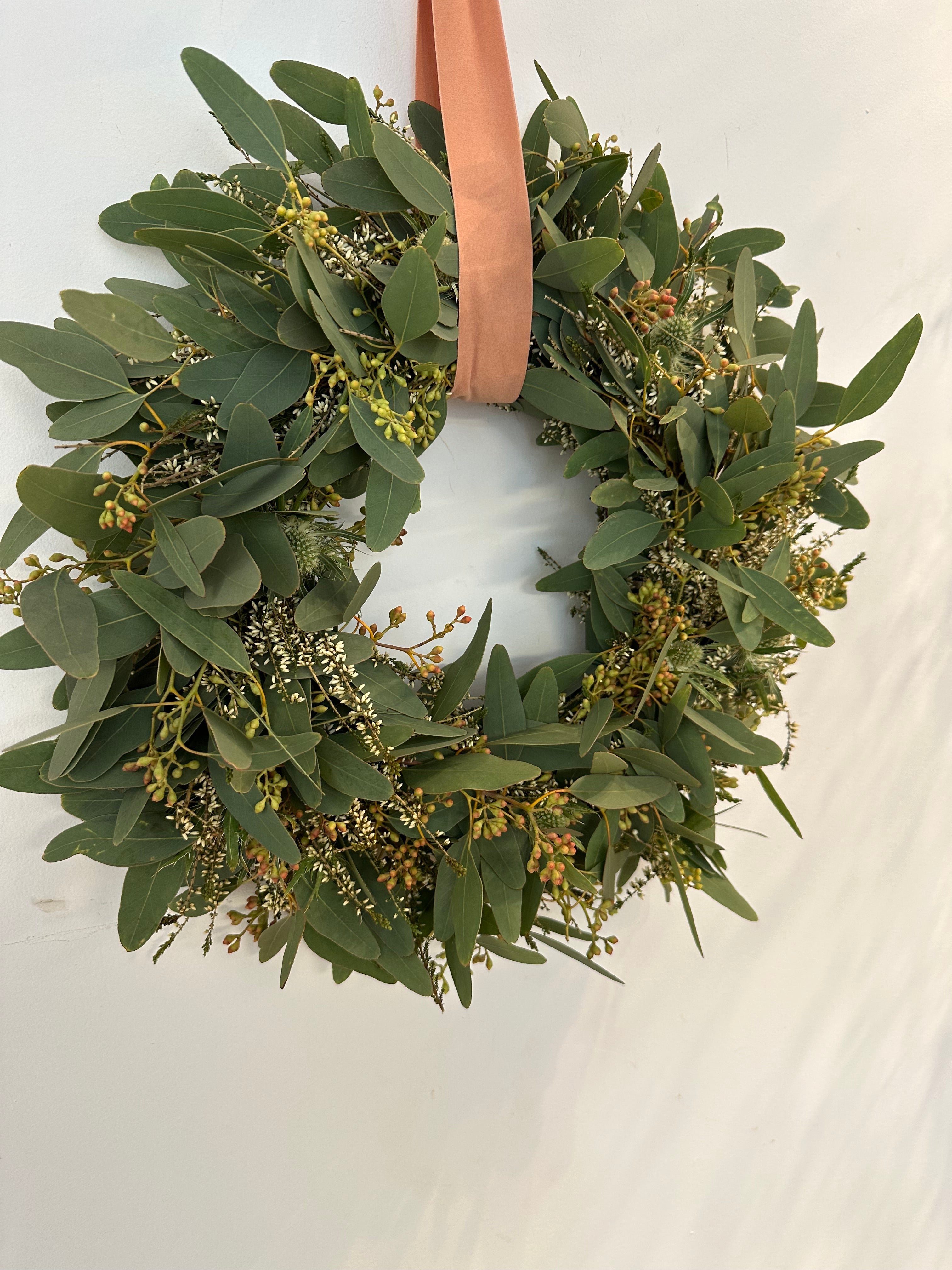 Corona de eucalipto