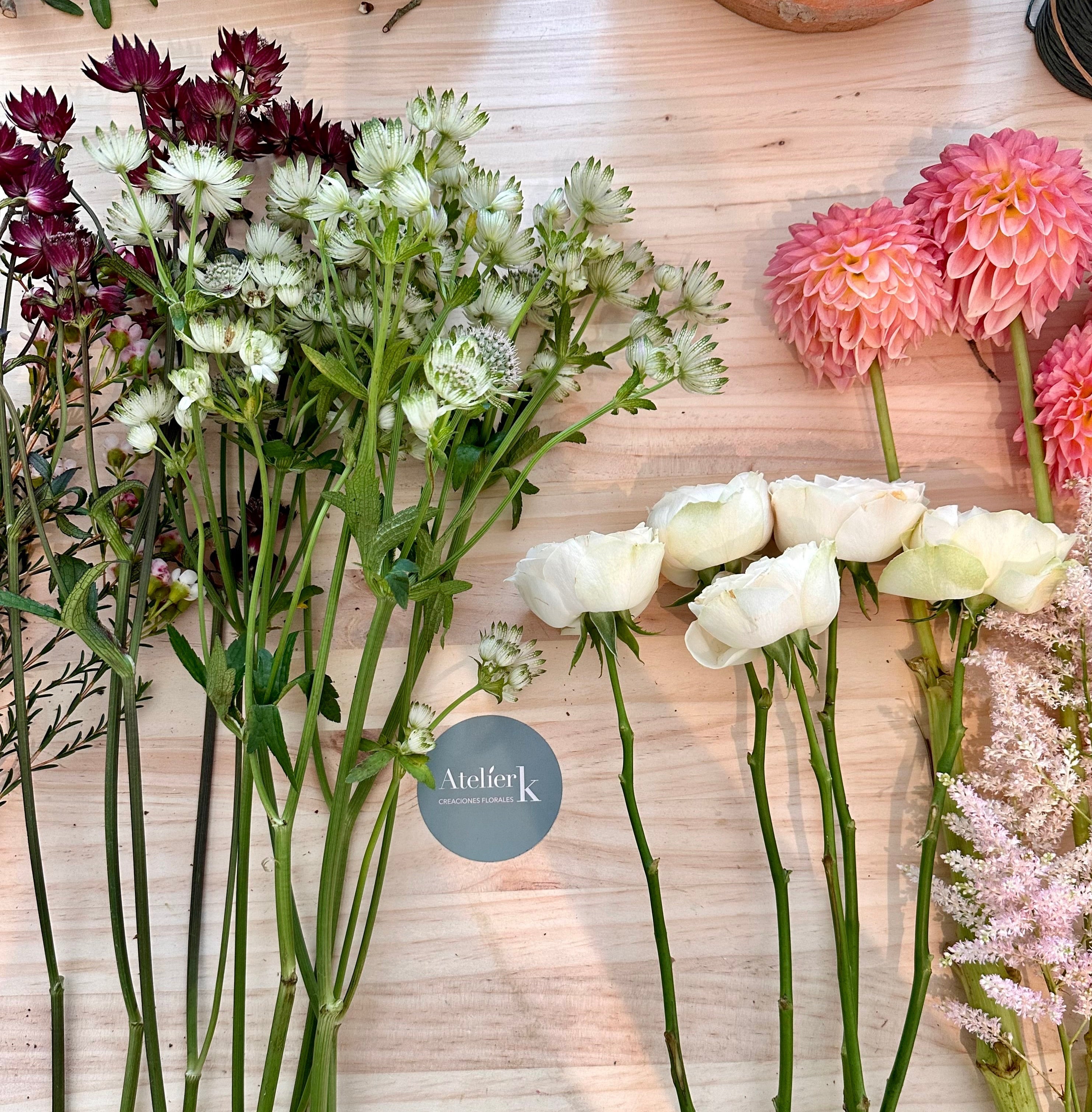 Ramos y flores naturales con alma escandinava
