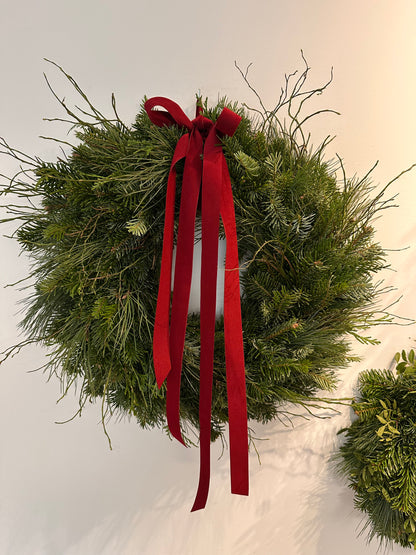 Corona navideña natural