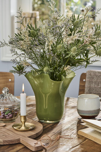 Jarrón de vidrio verde