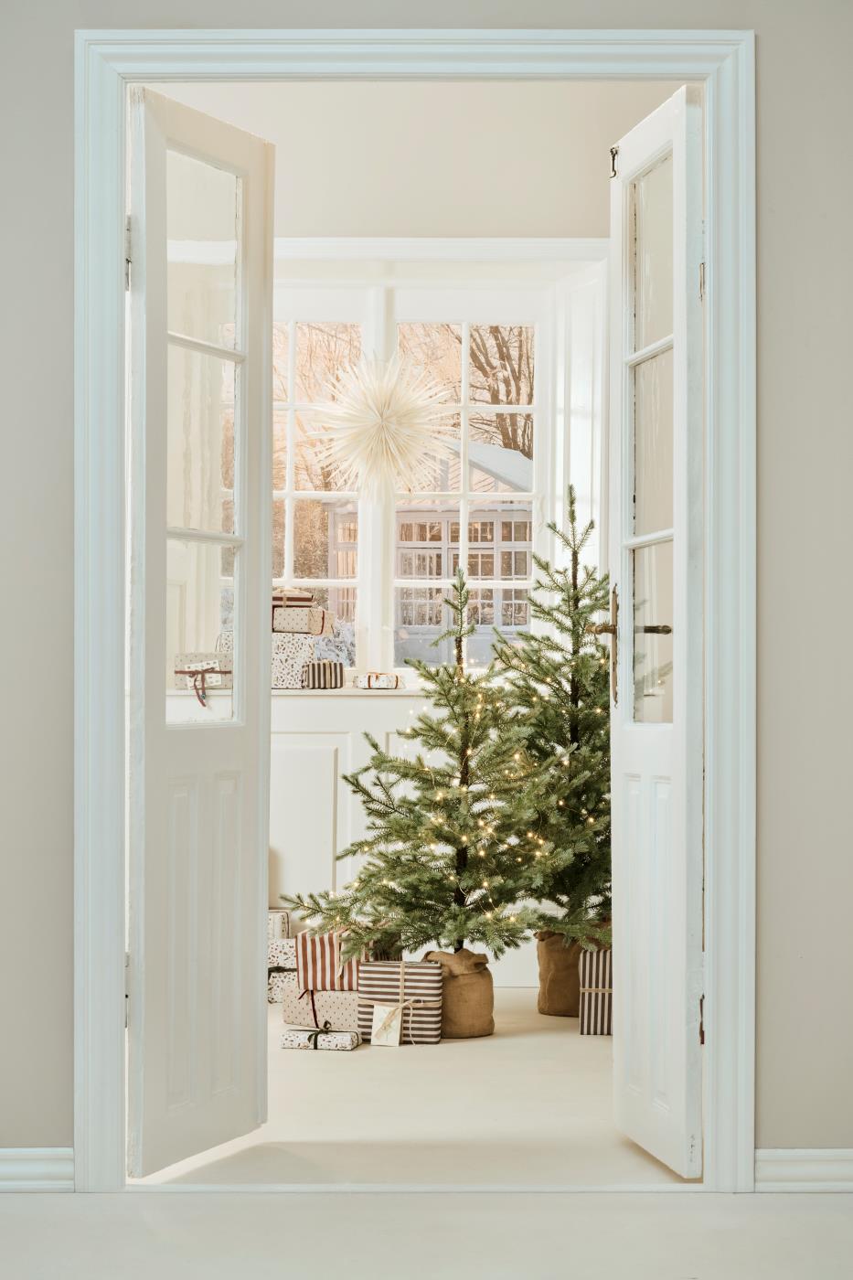 Estrella de papel color crema, 50 cm