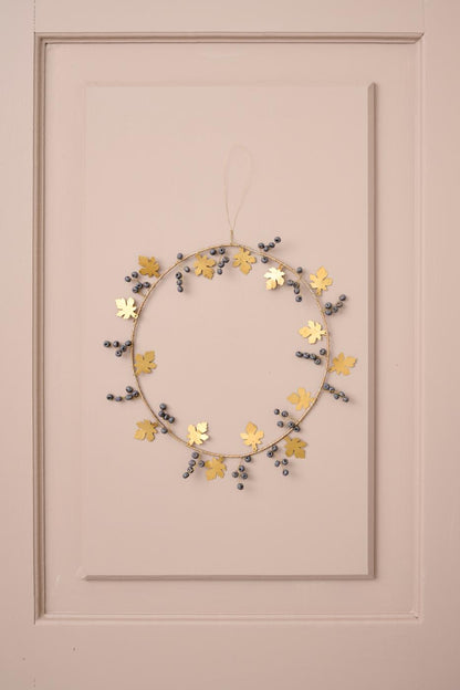 Corona decorativa dorada